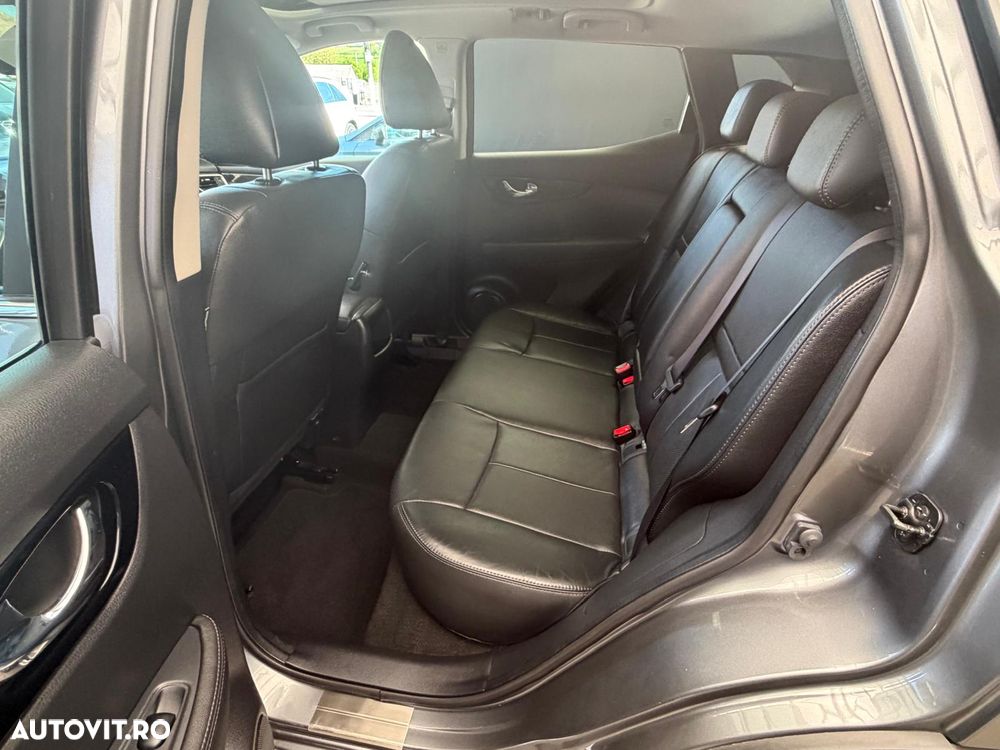 Nissan Qashqai 1.6 DCI Xtronic TEKNA+ - 12