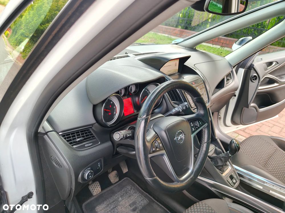 Opel Zafira - 21