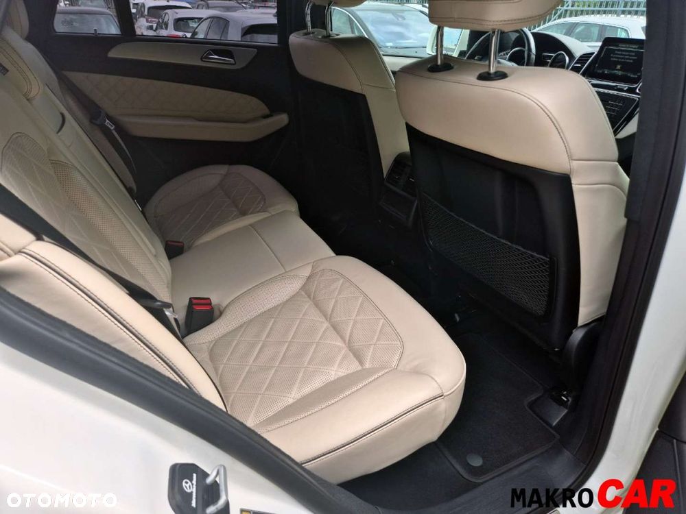 Mercedes-Benz GLE - 21