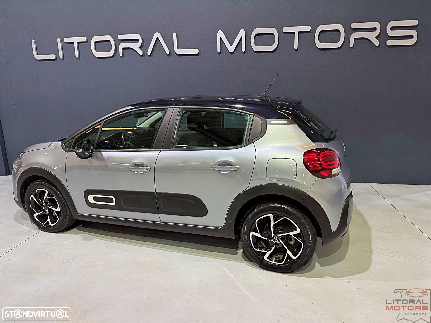 Citroën C3 1.2 PureTech Shine EAT6 - 7