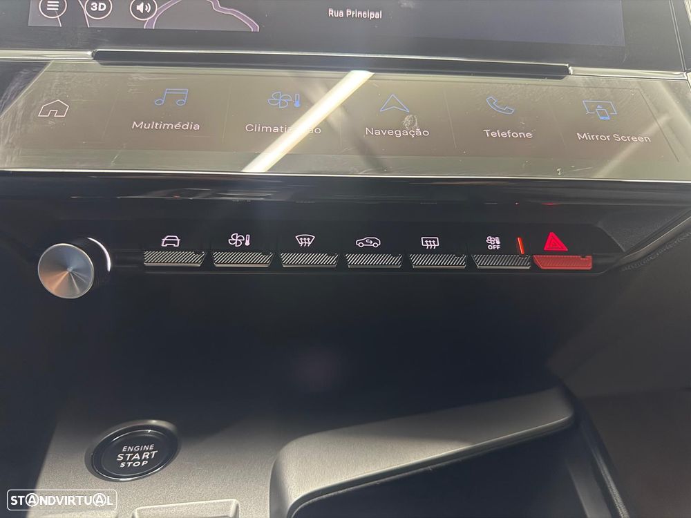 Peugeot 408 1.6 Hybrid Allure Pack e-EAT8 - 29