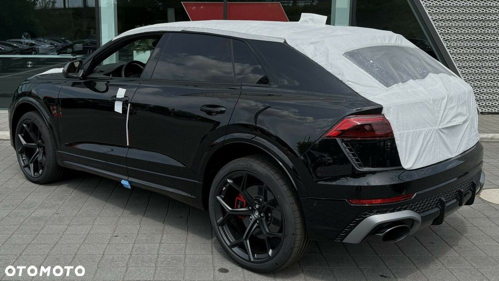Audi RS Q8 - 9