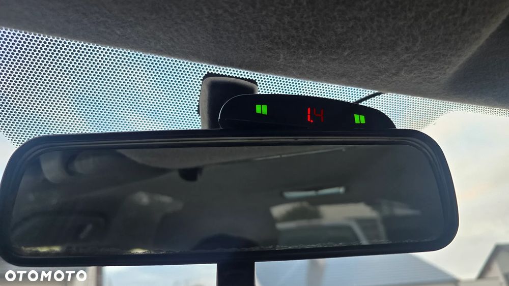 Toyota Yaris 1.4 D-4D Prestige - 31