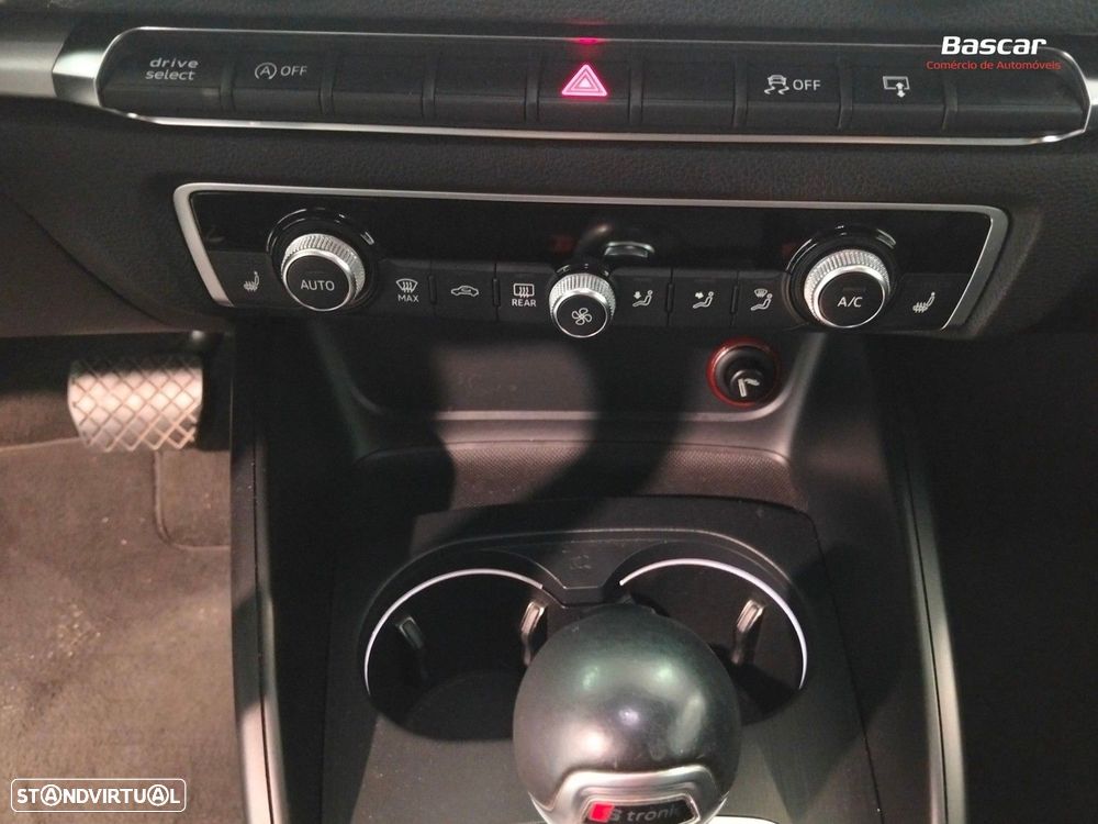 Audi A3 2.0 TDI S tronic sport - 30