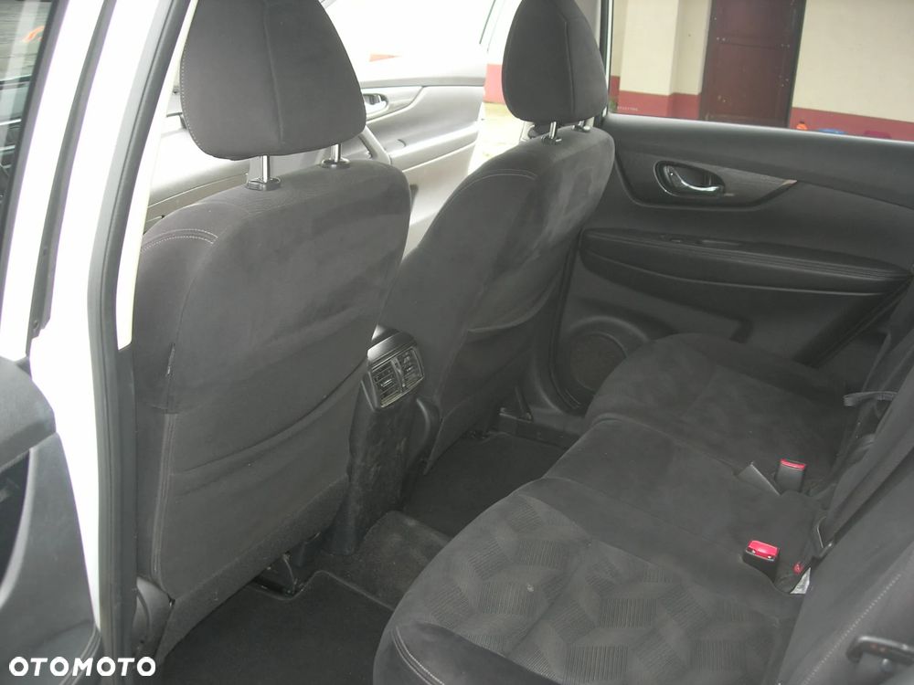 Nissan X-Trail 1.6 DCi ALL-MODE 4x4i Acenta - 18