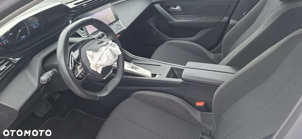 Peugeot 308 1.2 PureTech GPF Active Pack S&S EAT8 - 12