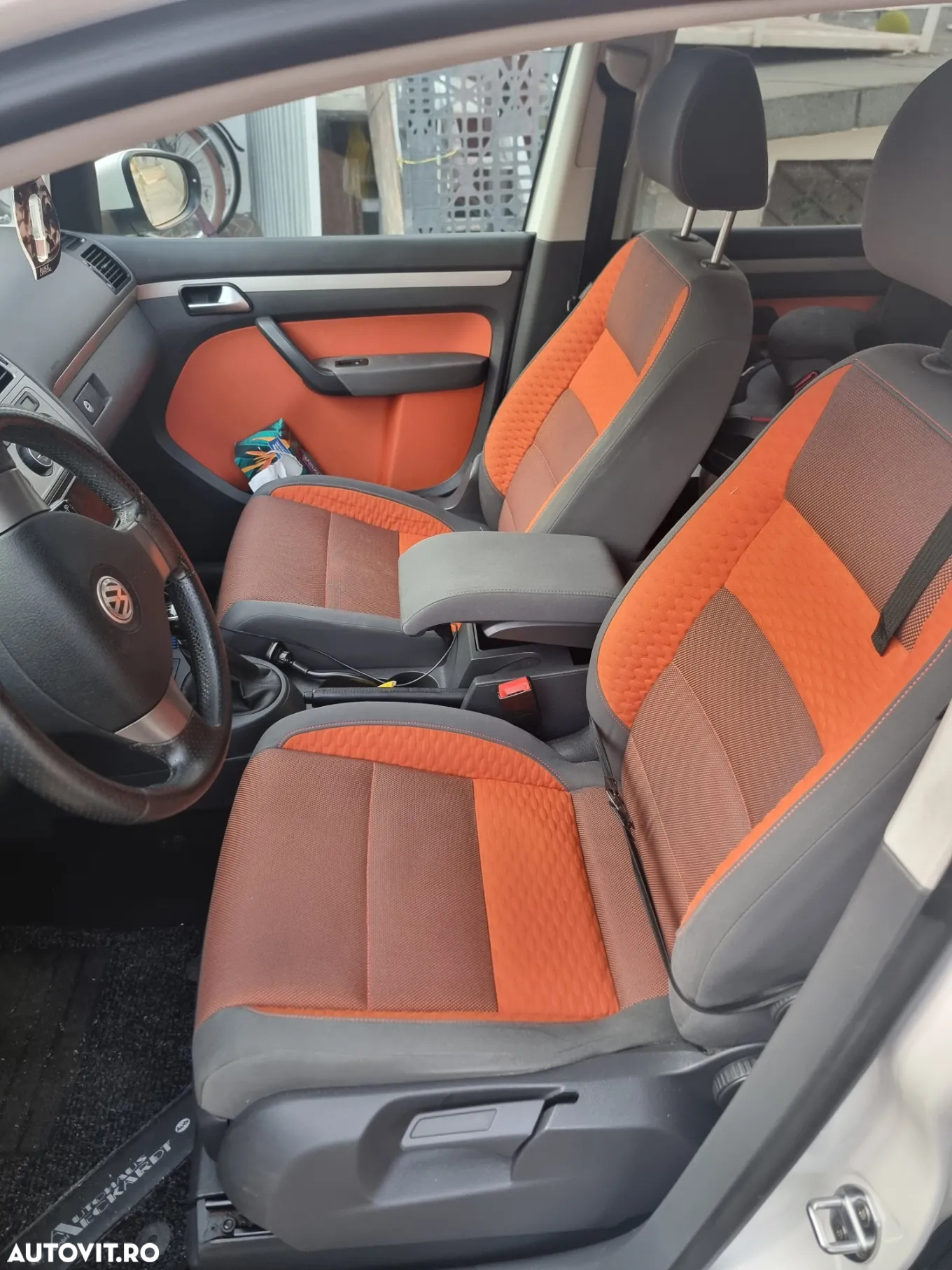 Volkswagen Touran Cross 1.4 TSI - 3