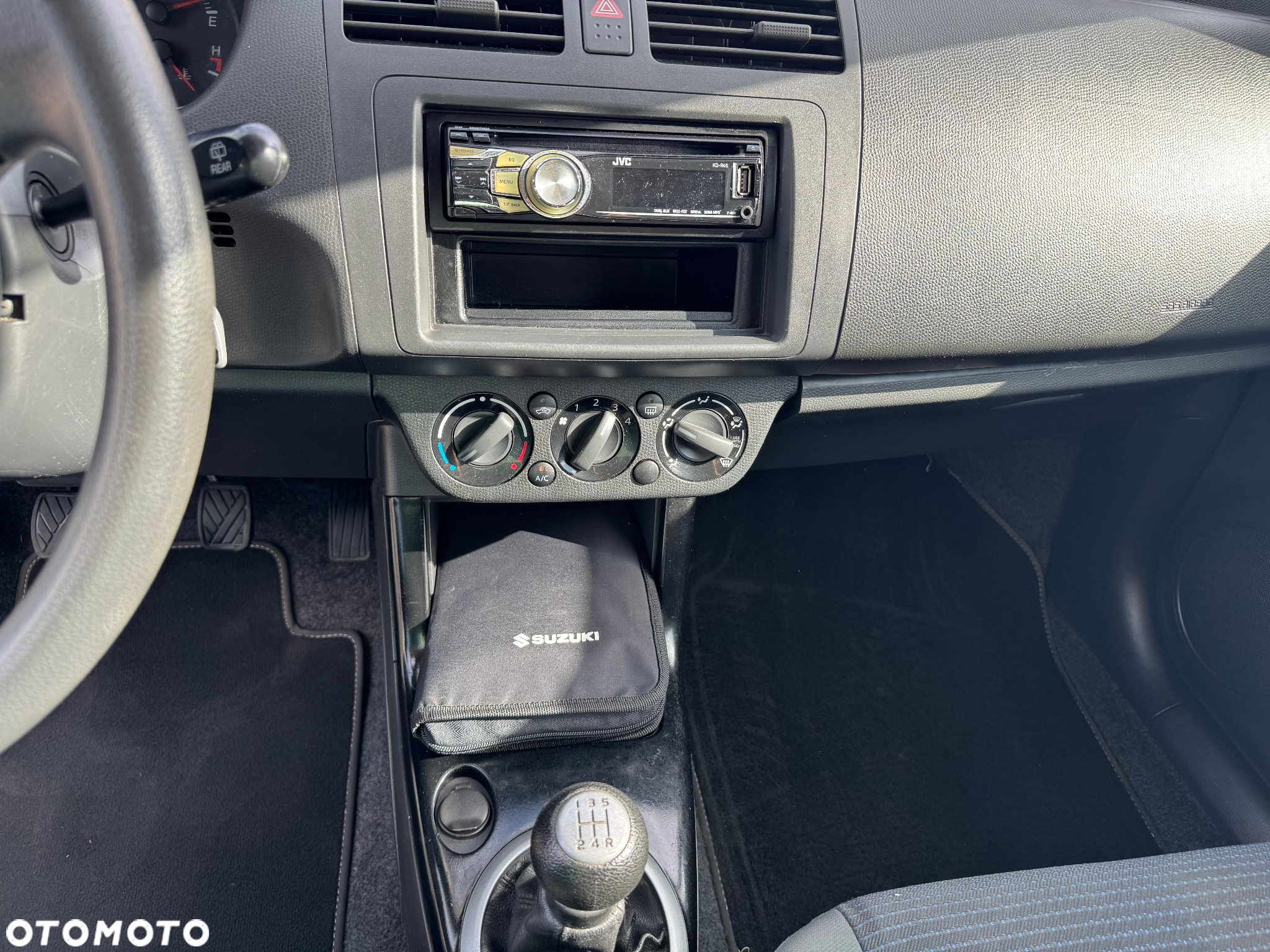 Suzuki Swift 1.3 Classic - 13