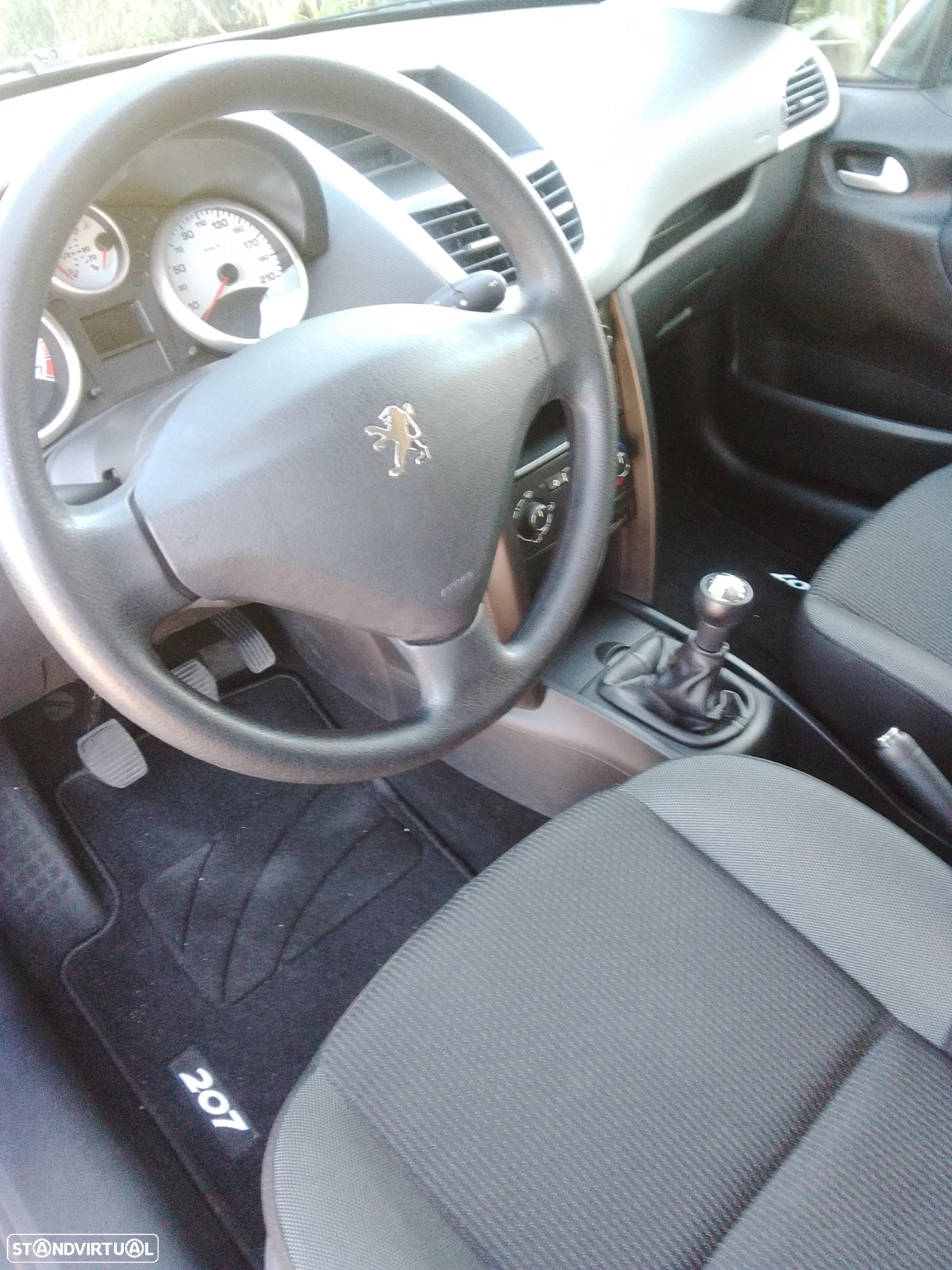 Peugeot 207 SW 1.4 Premium - 10