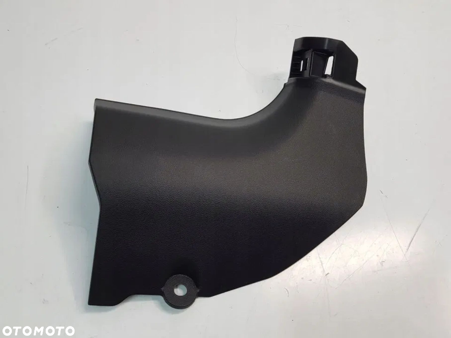 OSŁONA PROGU PRAWA 768361335R RENAULT KADJAR - 2