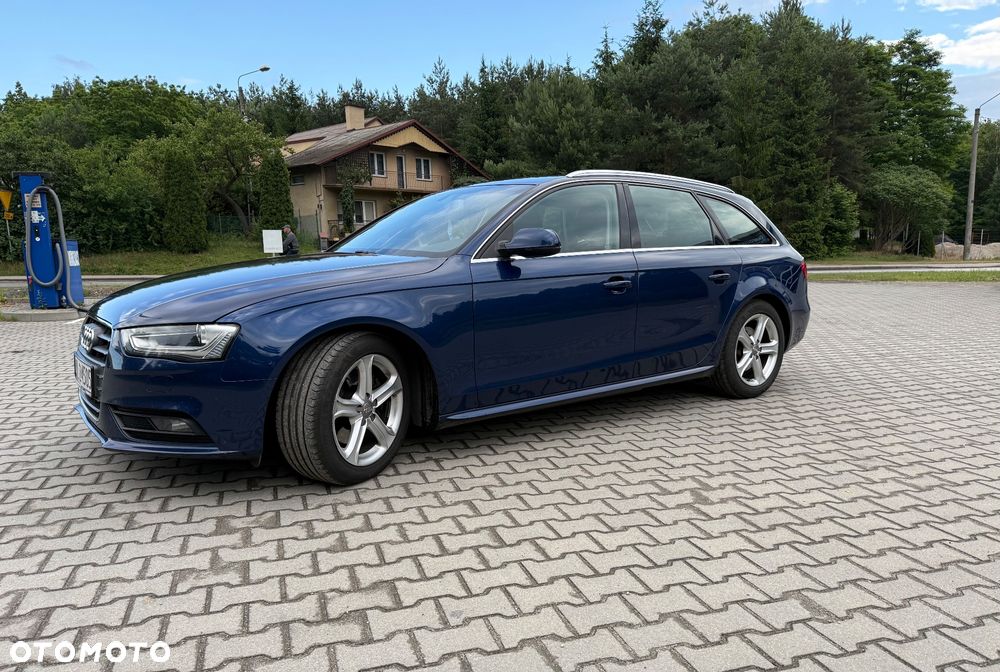 Audi A4 Avant - 6