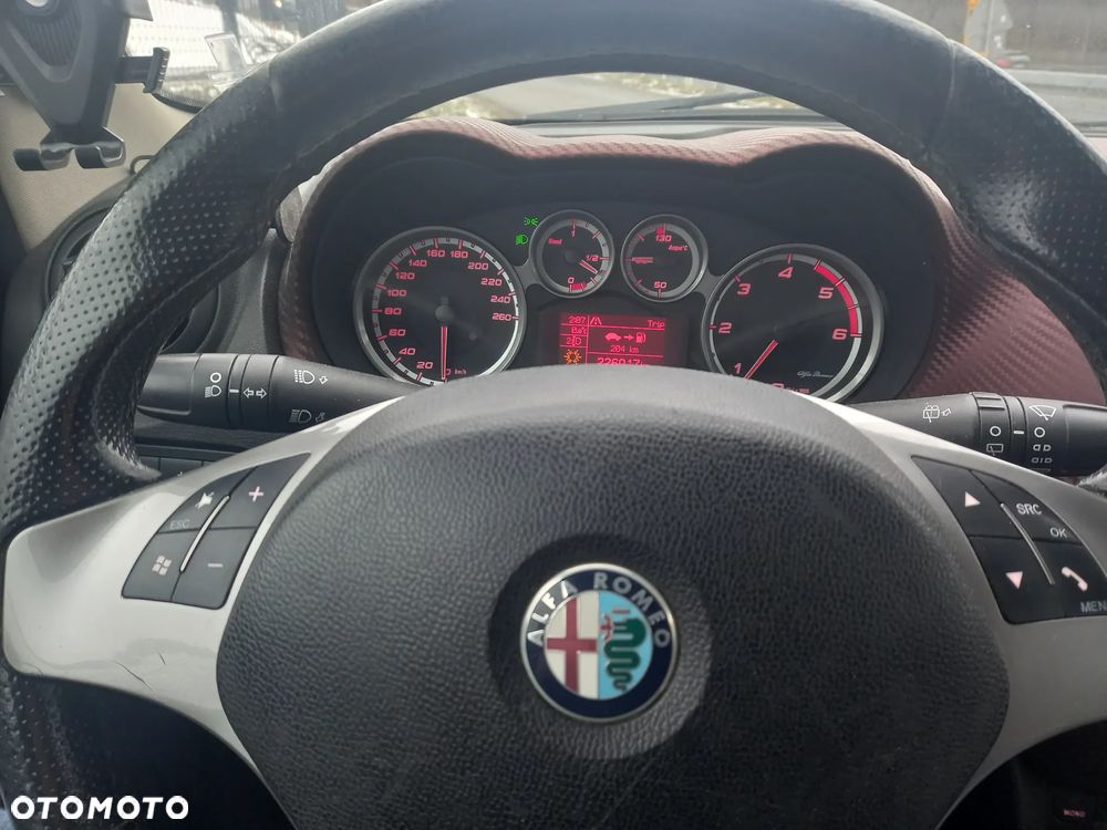 Alfa Romeo Mito 1.6 JTDM - 14