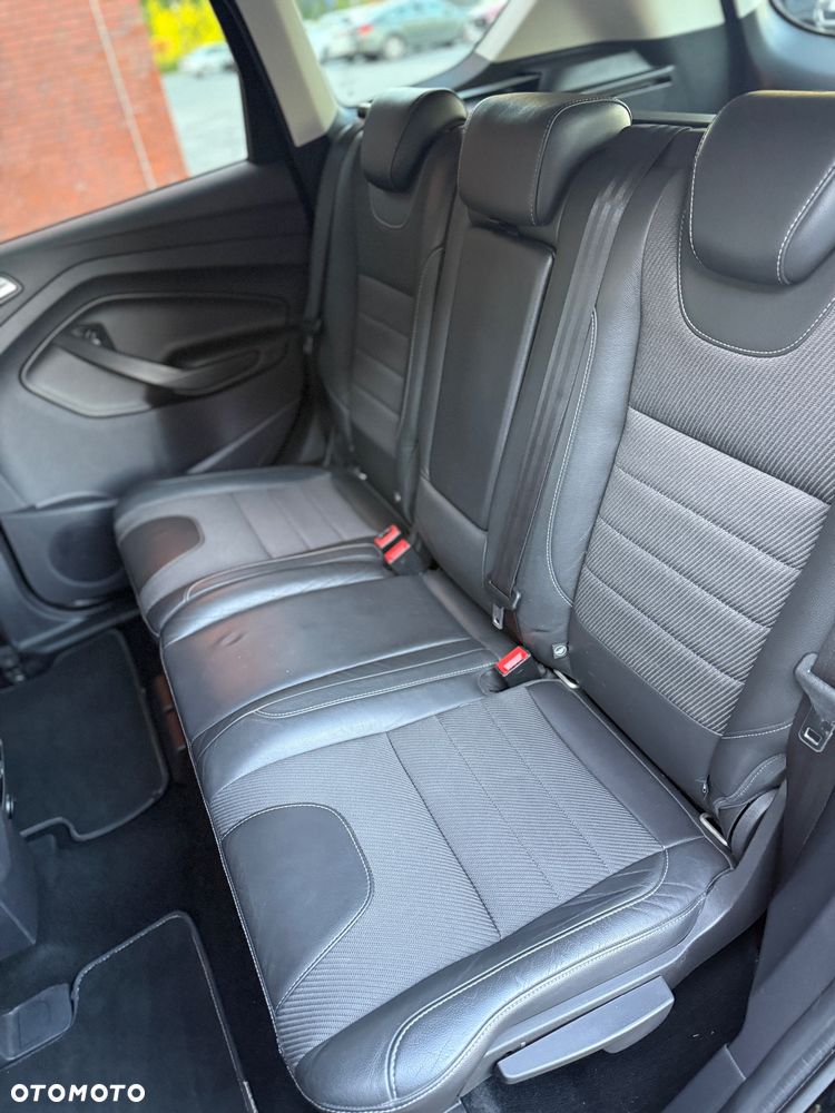 Ford Kuga 2.0 TDCi 4x4 Individual - 23