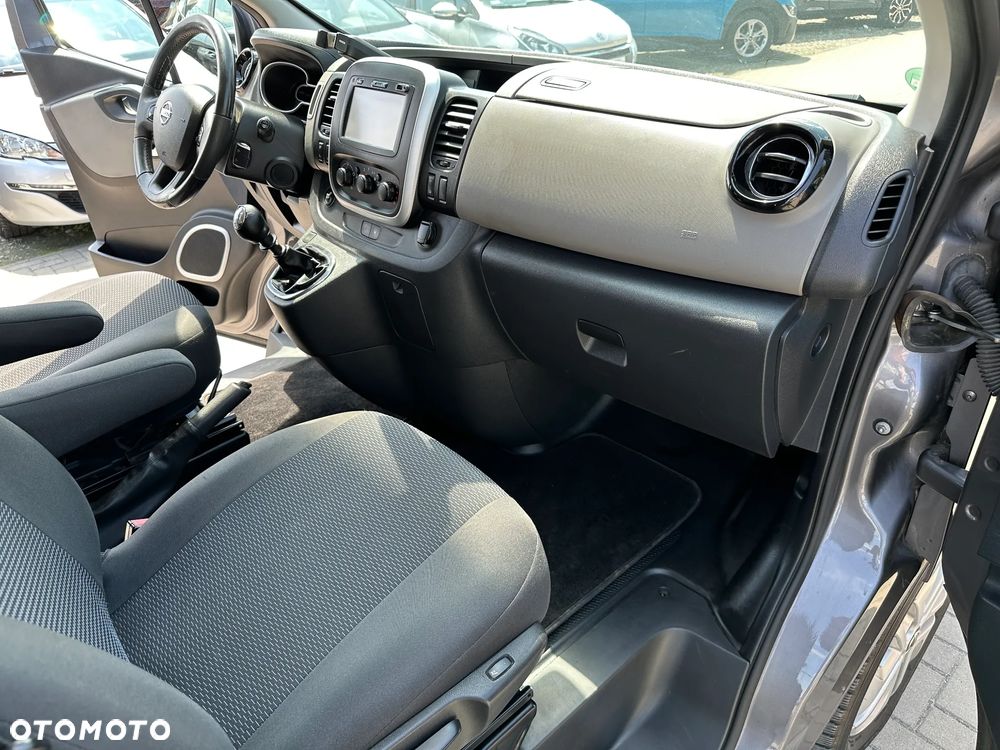 Renault Trafic - 24