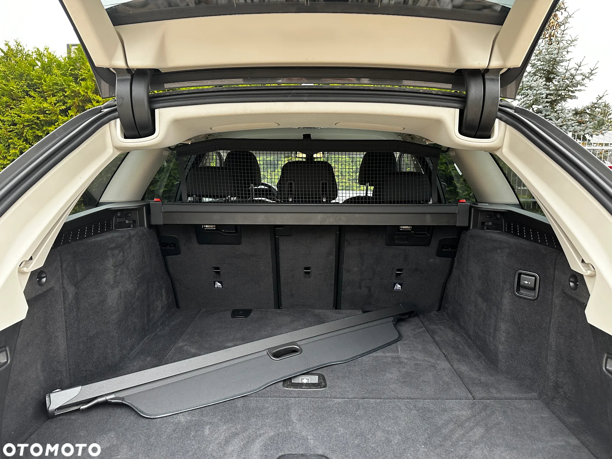 BMW Seria 5 520d Touring - 21