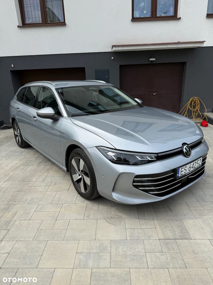 Volkswagen Passat - 22
