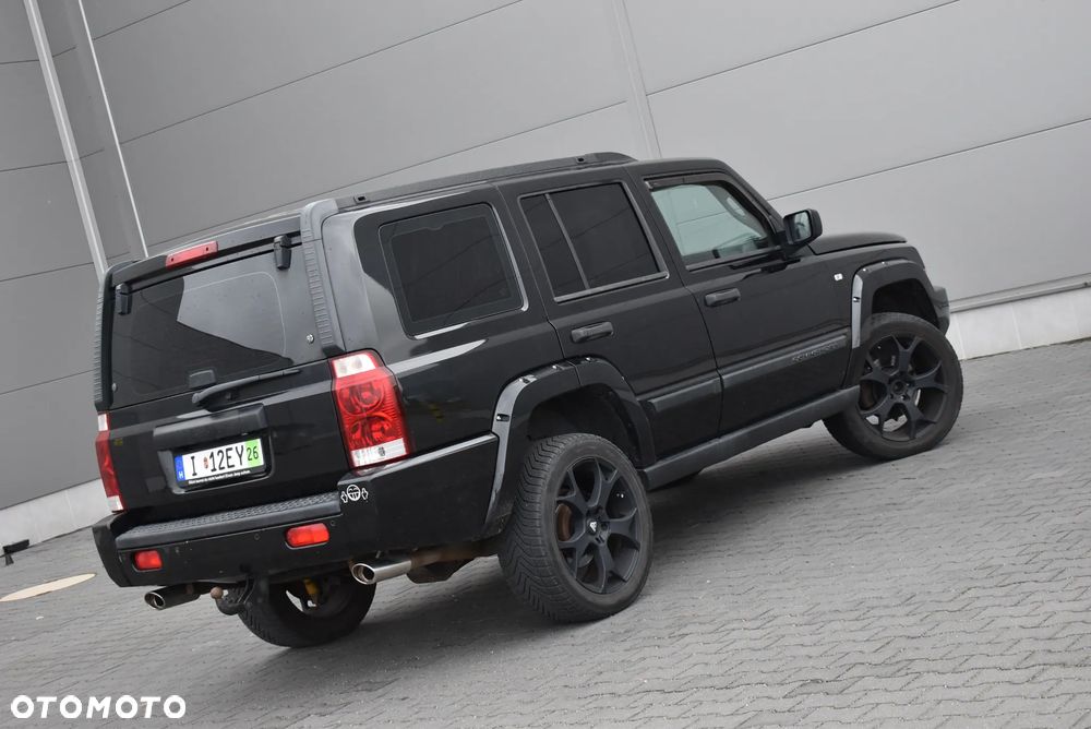 Jeep Commander - 36