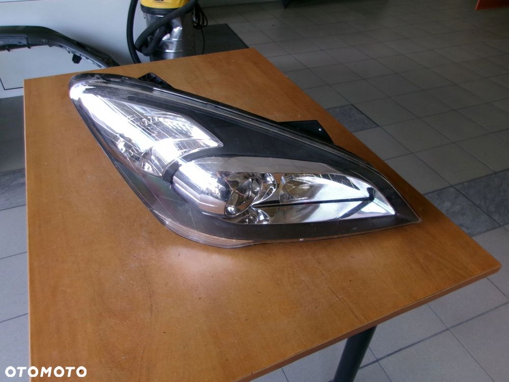LAMPA PRZEDNIA PRAWA KIA CEED I LIFT 92102-1H - 1