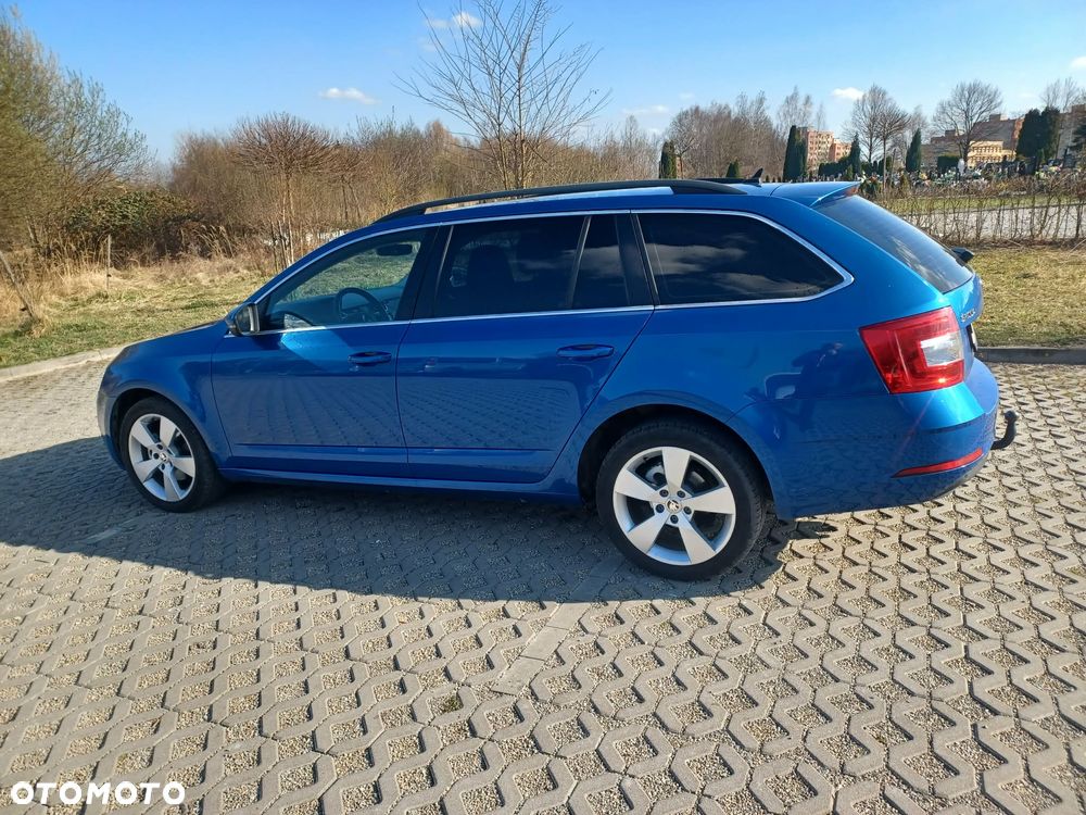 Skoda Octavia 2.0 TDI SCR Style DSG - 7