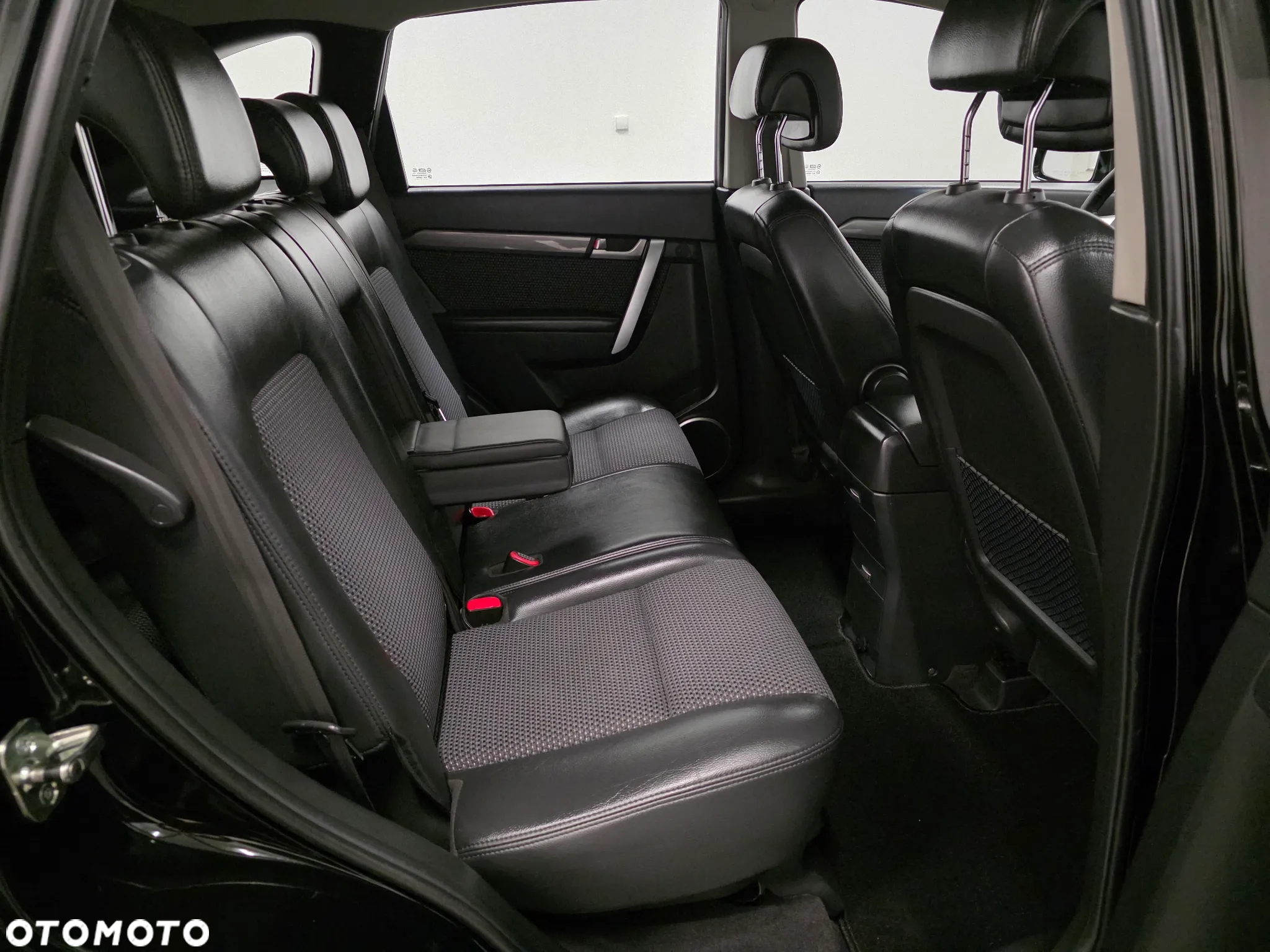 Chevrolet Captiva 2.0 d LT high - 13