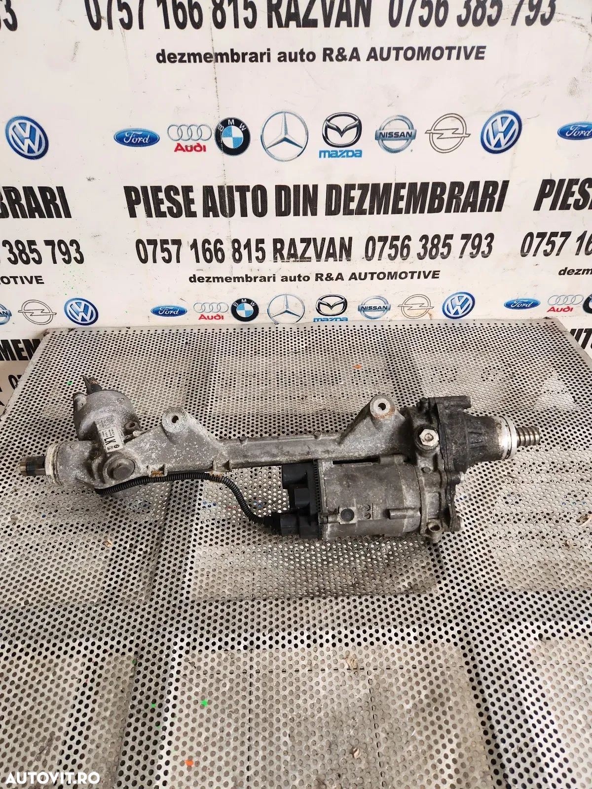 Caseta Directie Bmw F30 F31 F32 F33 F34 F36 Volan Stanga Europa Cod - 1
