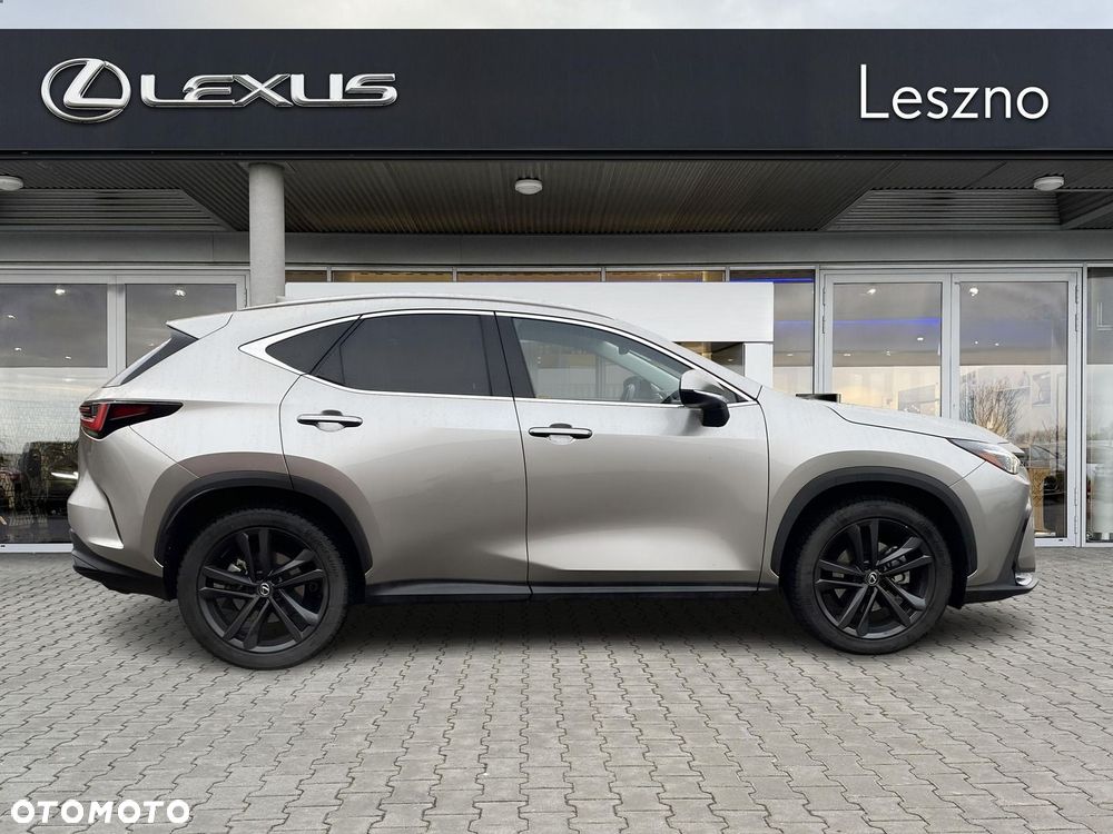 Lexus NX 350h Prestige AWD - 11