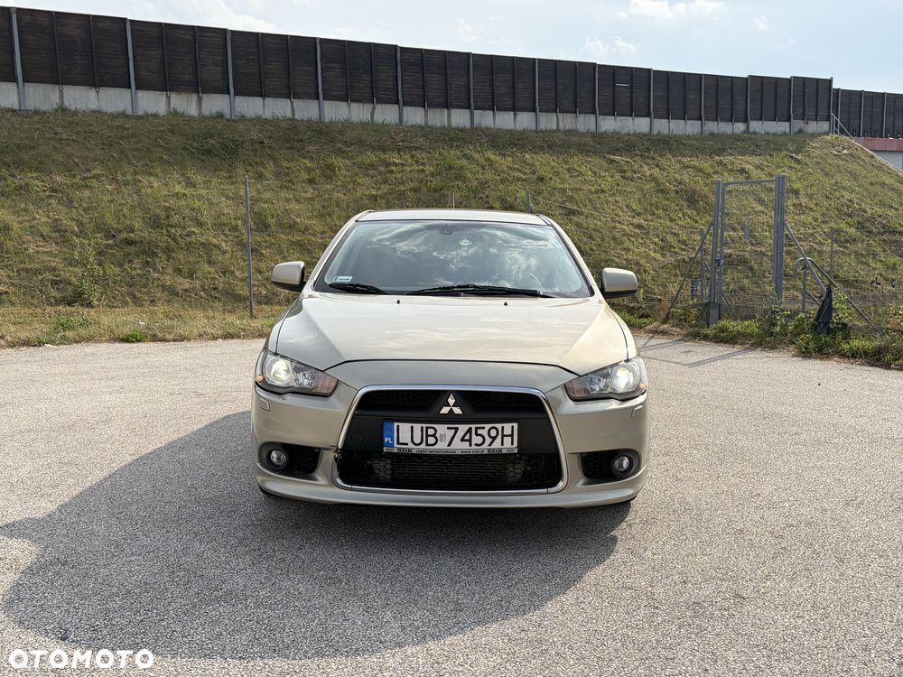 Mitsubishi Lancer 2.0 DI-D Instyle - 2