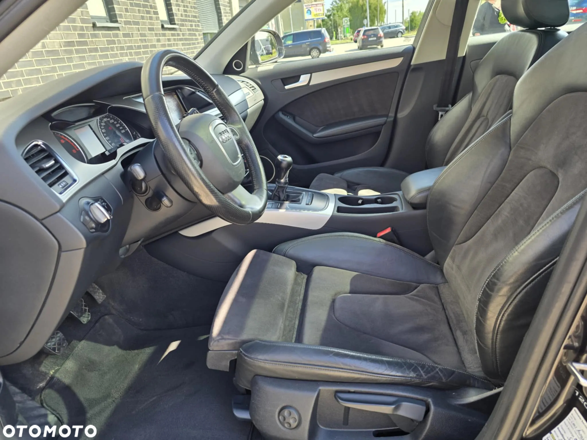 Audi A4 Allroad 2.0 TDI Quattro - 21