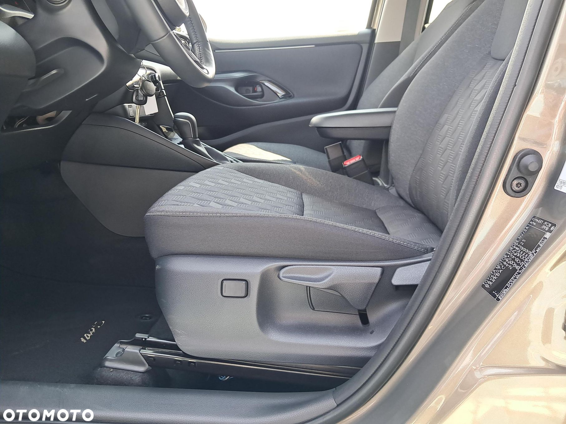 Toyota Yaris - 22
