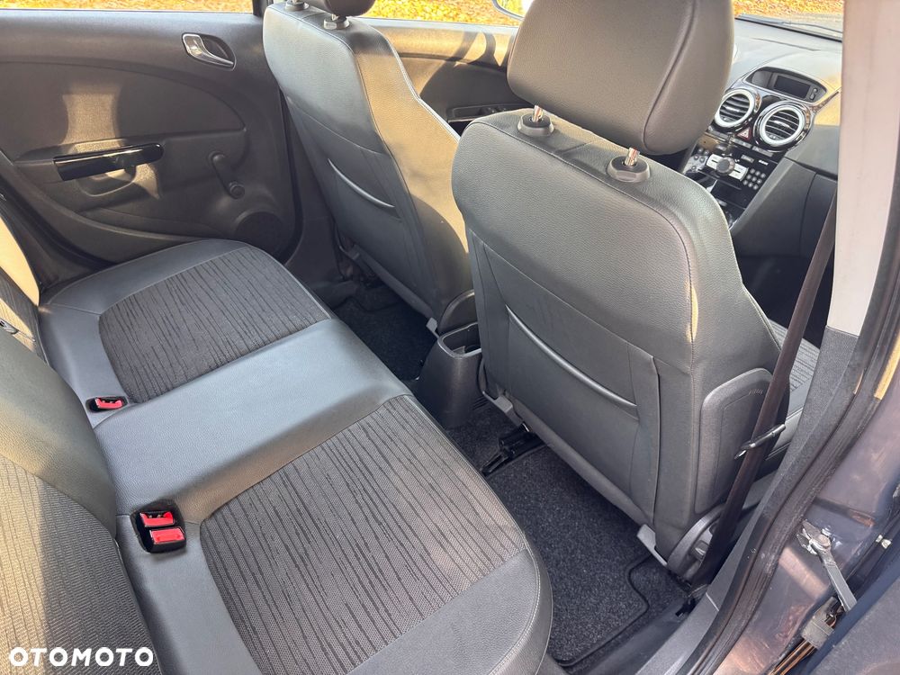 Opel Corsa 1.4 16V Graphite - 15