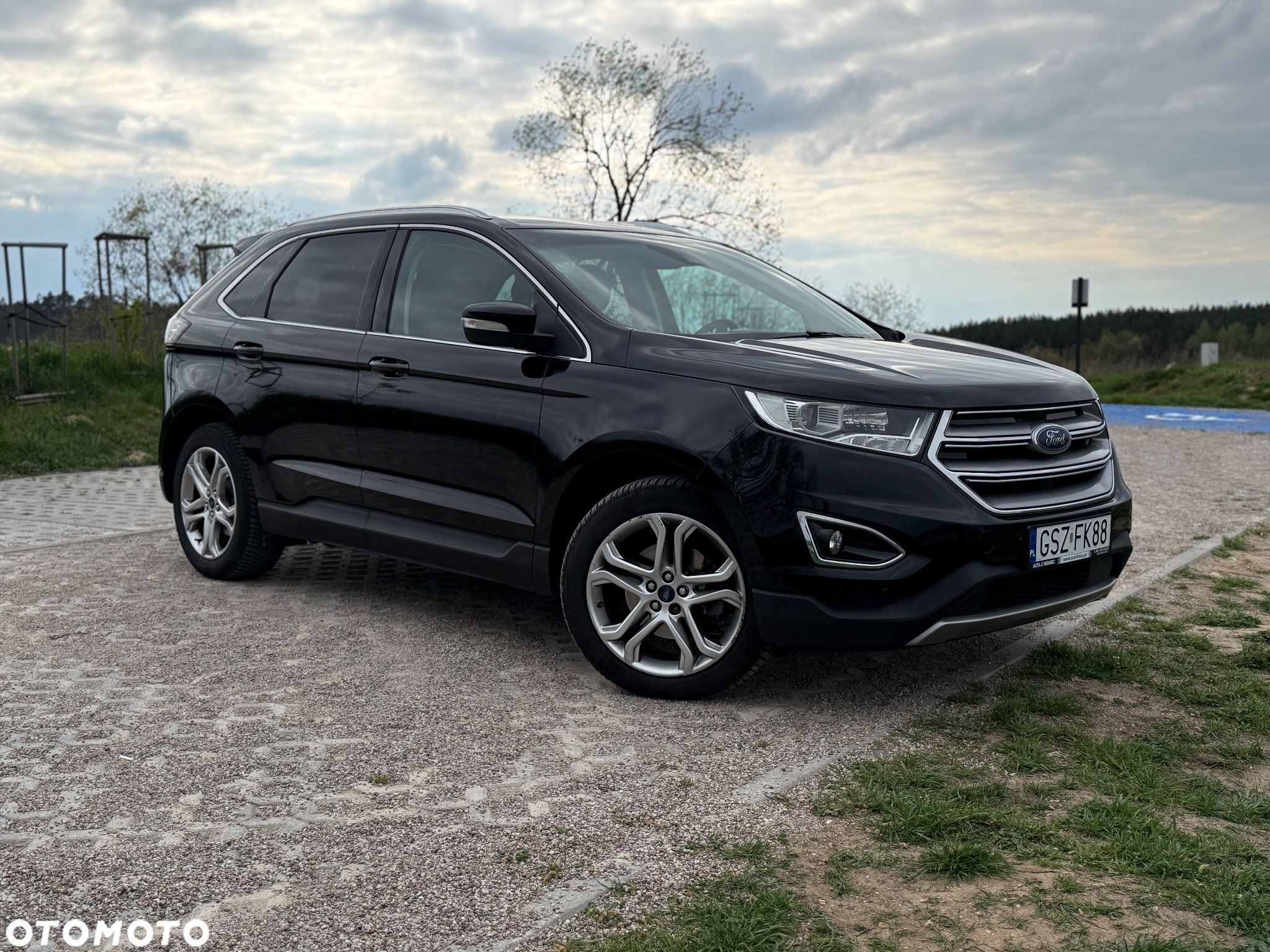Ford Edge - 1