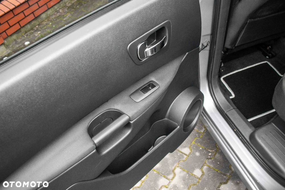 Nissan Qashqai+2 2.0 Tekna - 19