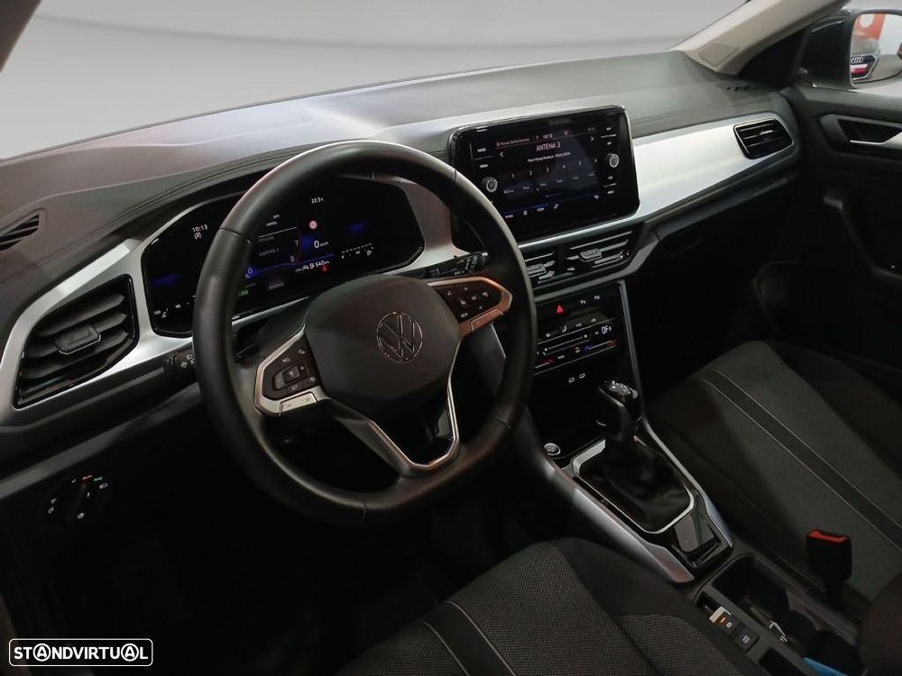 VW T-Roc 1.5 TSI Life DSG - 15