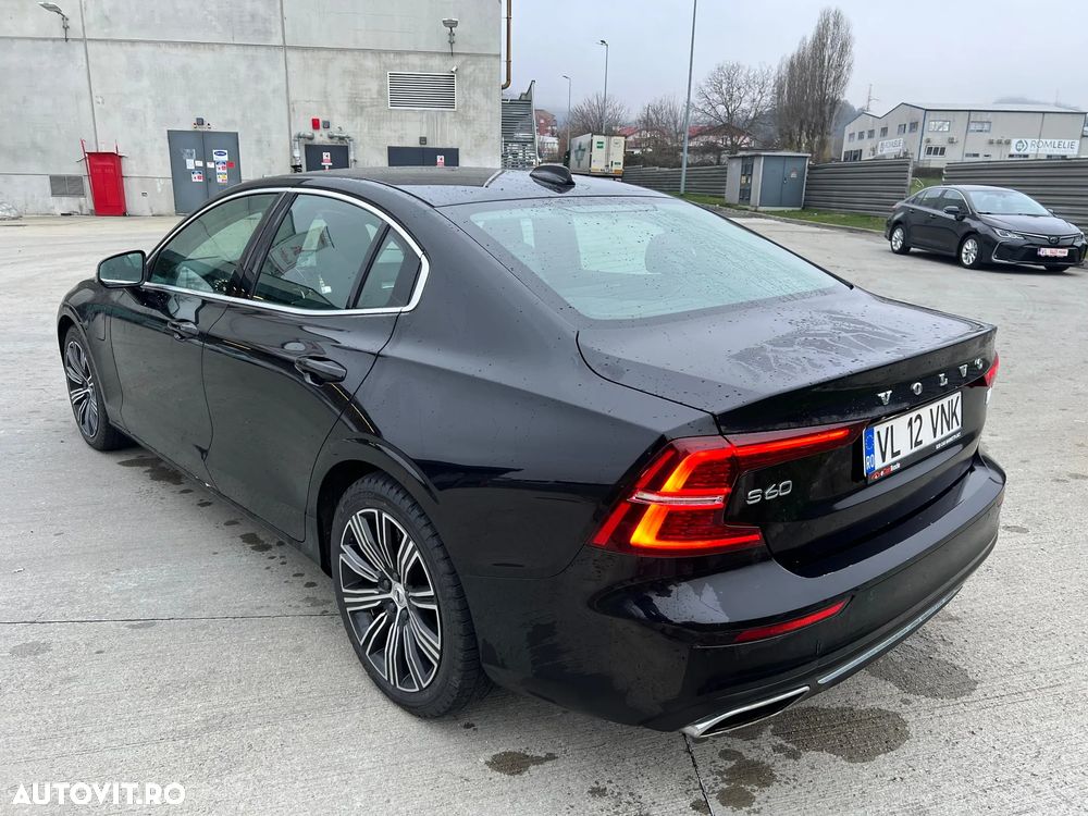 Volvo S60 T8 Recharge AWD Geartronic Inscription - 4