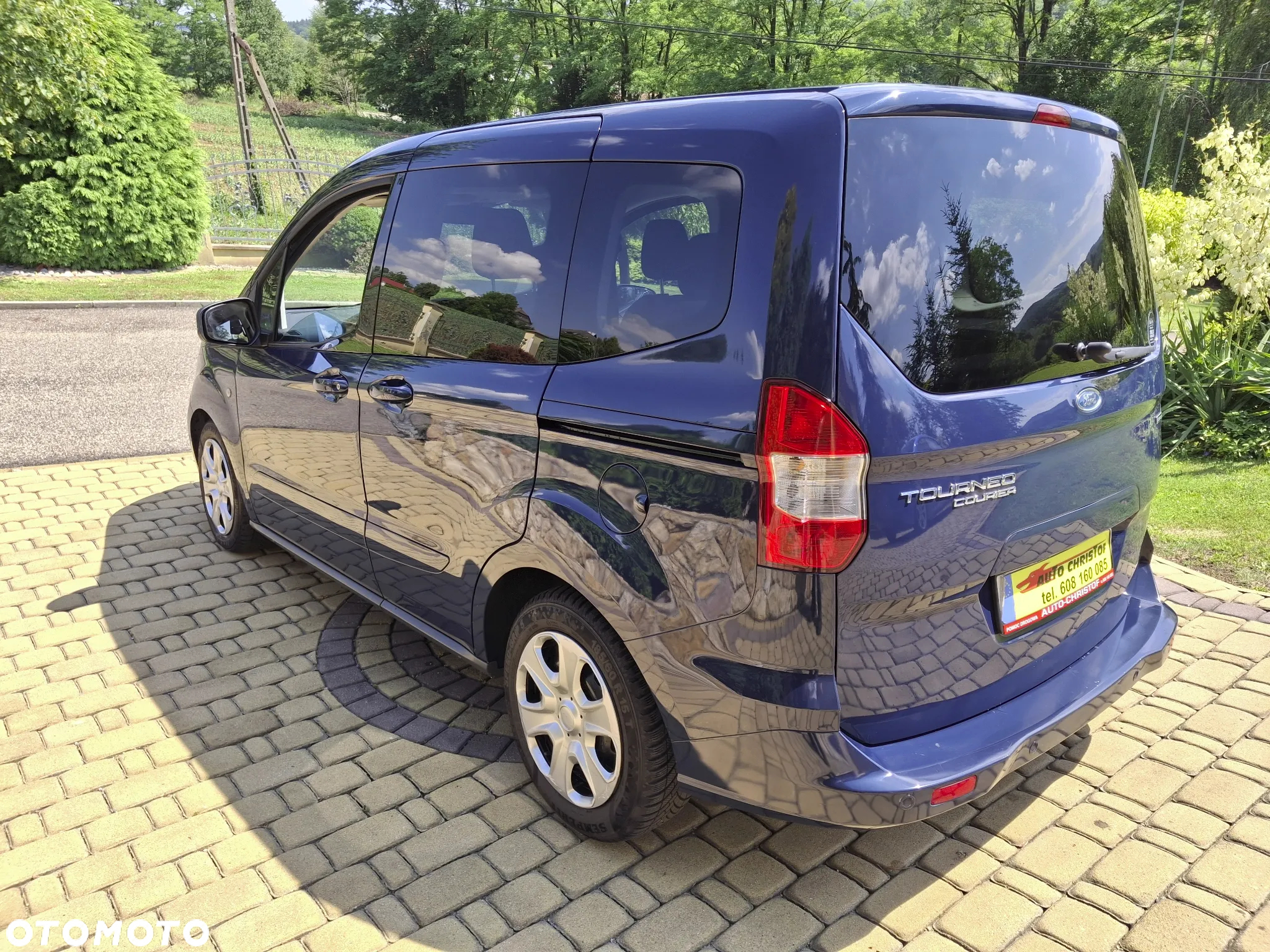 Ford Tourneo Courier 1.0 EcoBoost Ambiente - 7