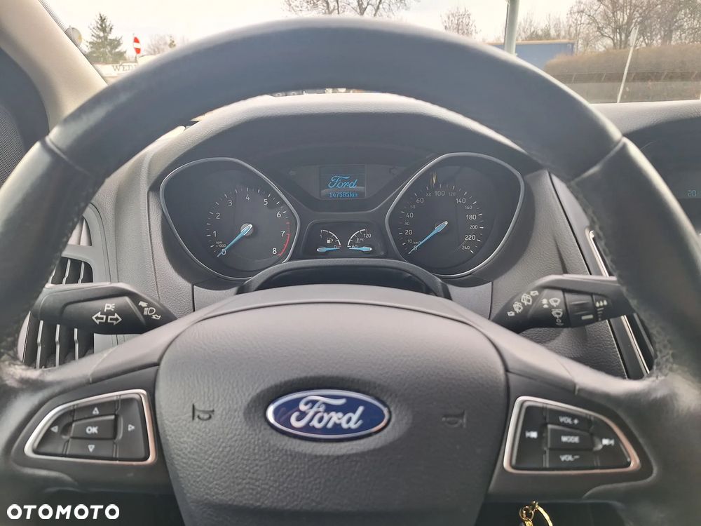 Ford Focus 1.6 Platinium X PowerShift - 11