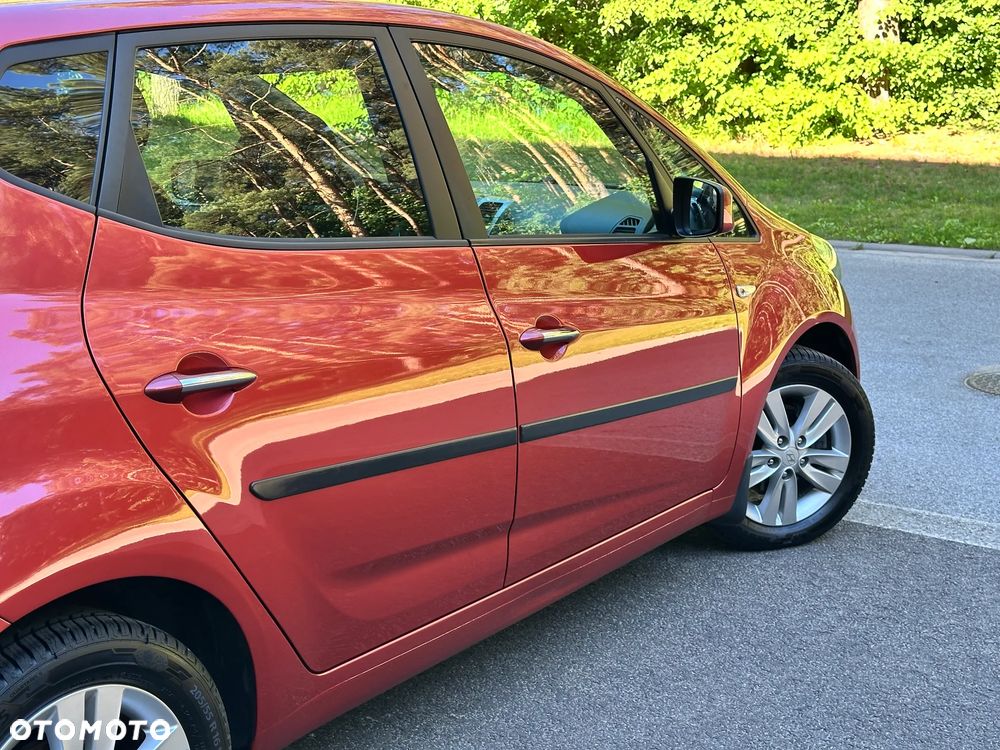 Hyundai ix20 1.6 Automatik Passion - 12