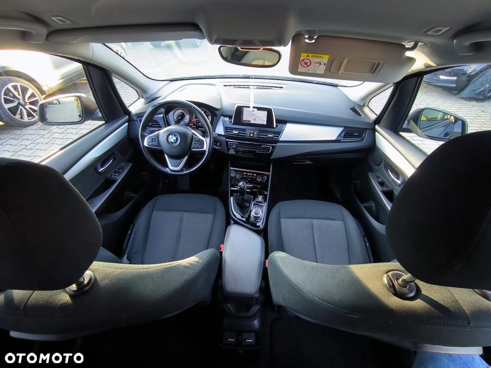 BMW Seria 2 216d GT Sport Line - 6