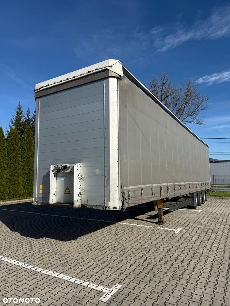Schmitz Cargobull SCB S3T - 1