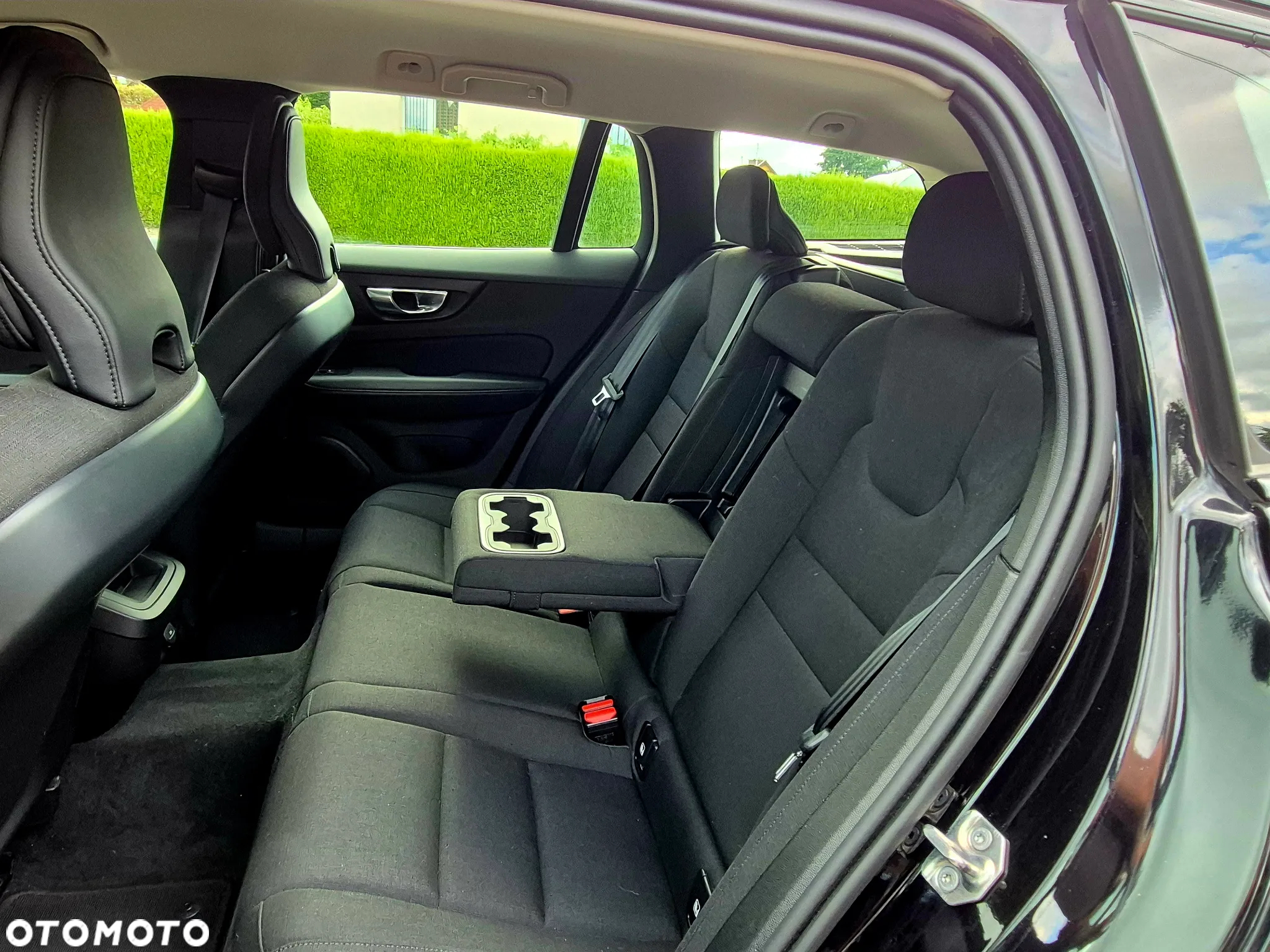Volvo V60 Cross Country Plus B5 B AWD - 14