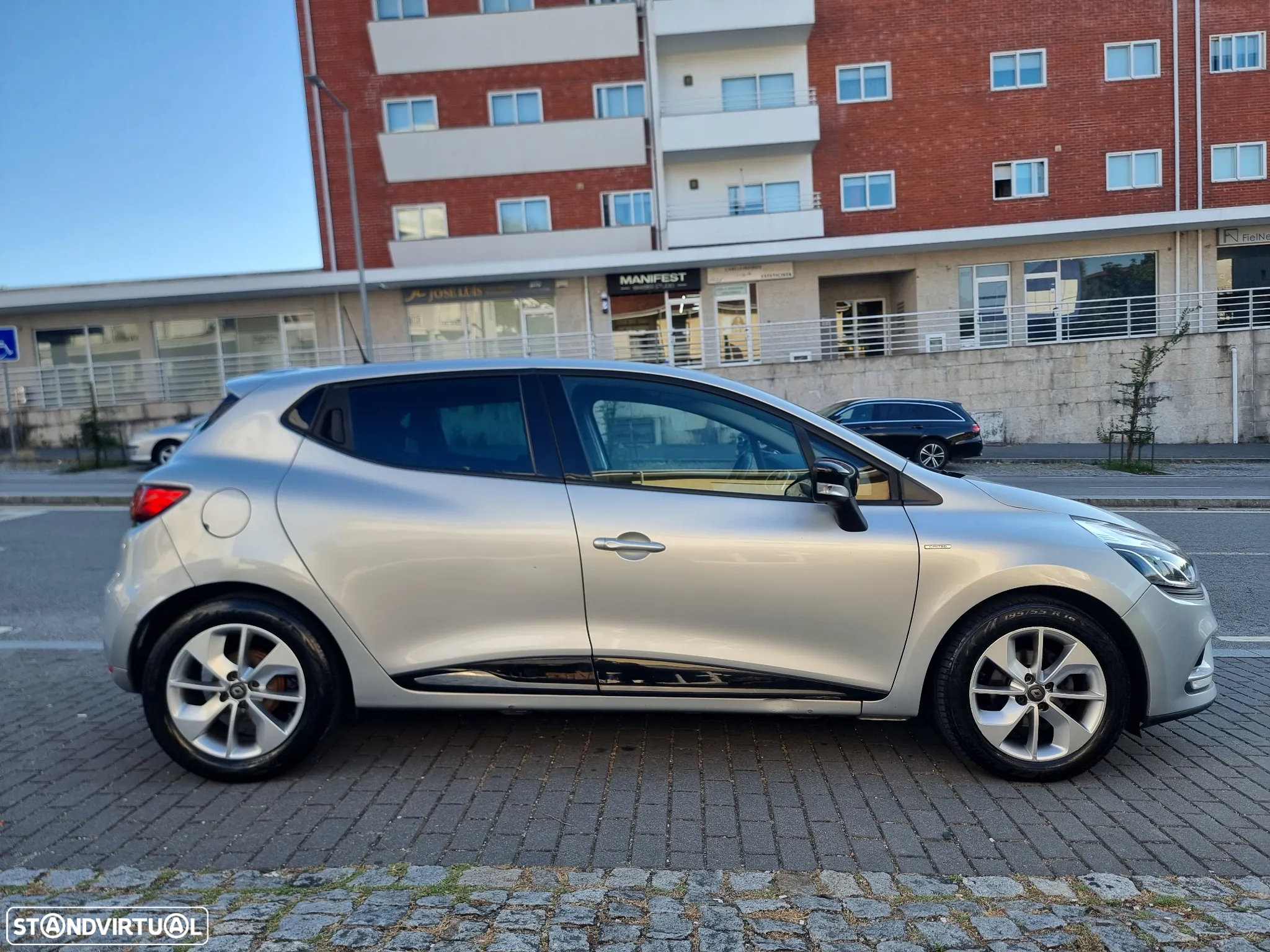 Renault Clio 1.5 dCi Limited - 4