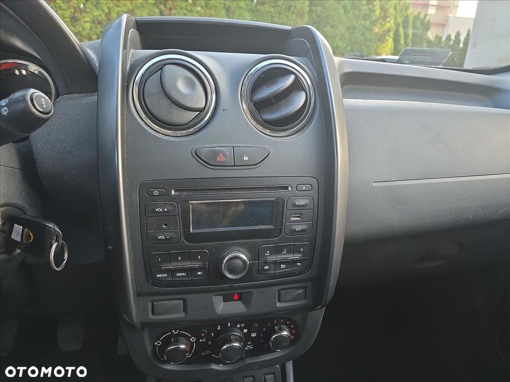 Dacia Duster 1.6 SCe Open S&S - 14