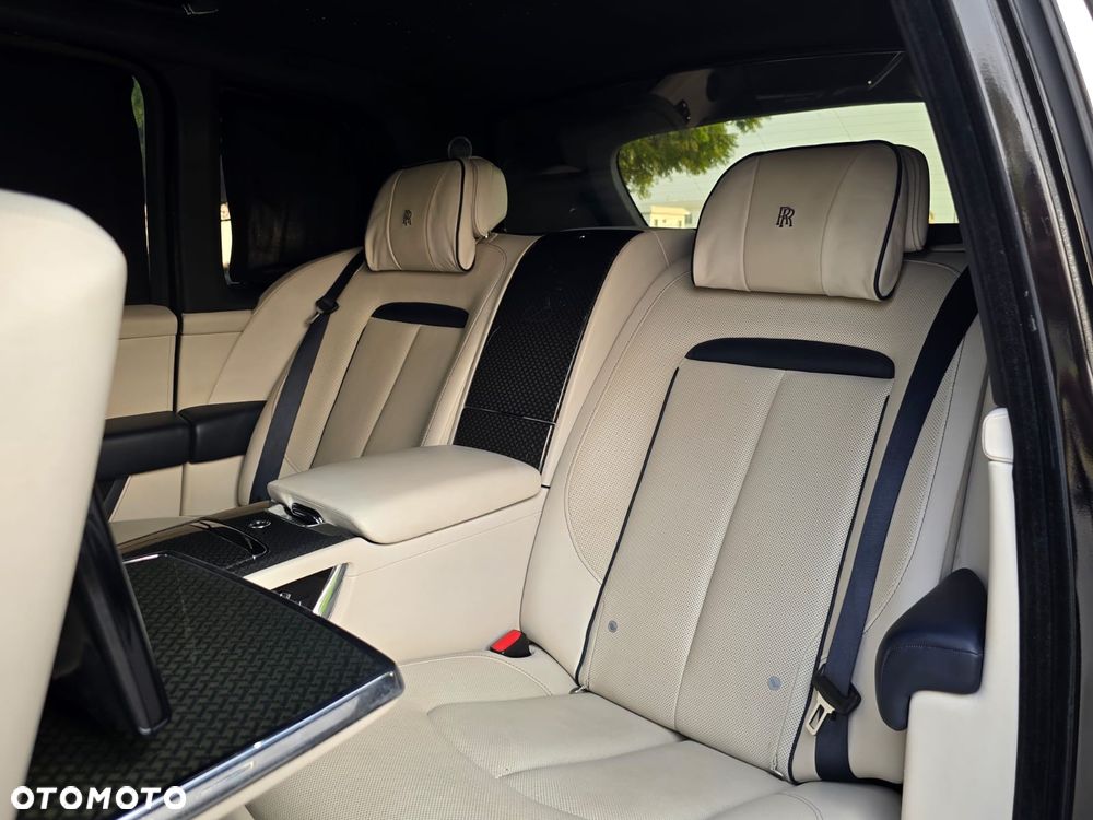 Rolls-Royce Cullinan - 16