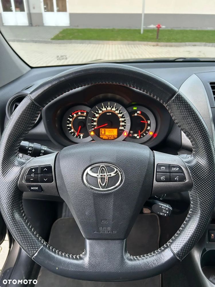 Toyota RAV4 2.2 D-4D 4x4 Comfort - 15