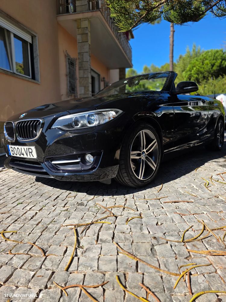 BMW 220I