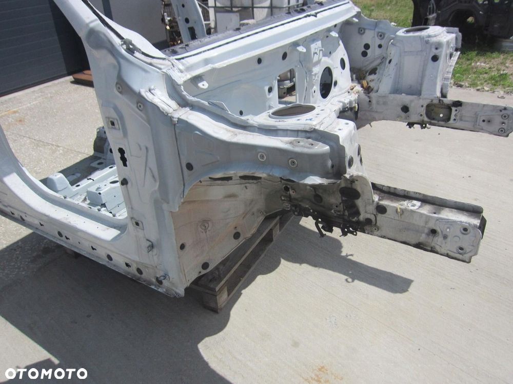 BMW X1 F48 ĆWIARTKA PRAWY PRZÓD PODŁUŻNICA PRAWA ALPINWEISS PRÓG 7427782 - 2