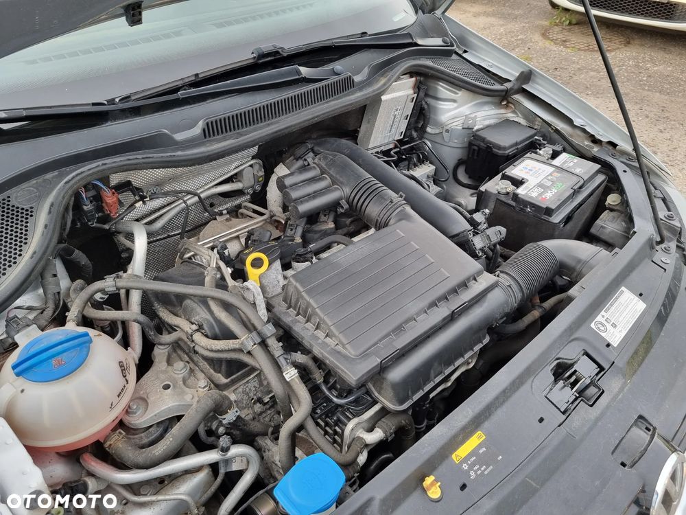 Volkswagen Polo 1.2 TSI Blue Motion Technology DSG Allstar - 17
