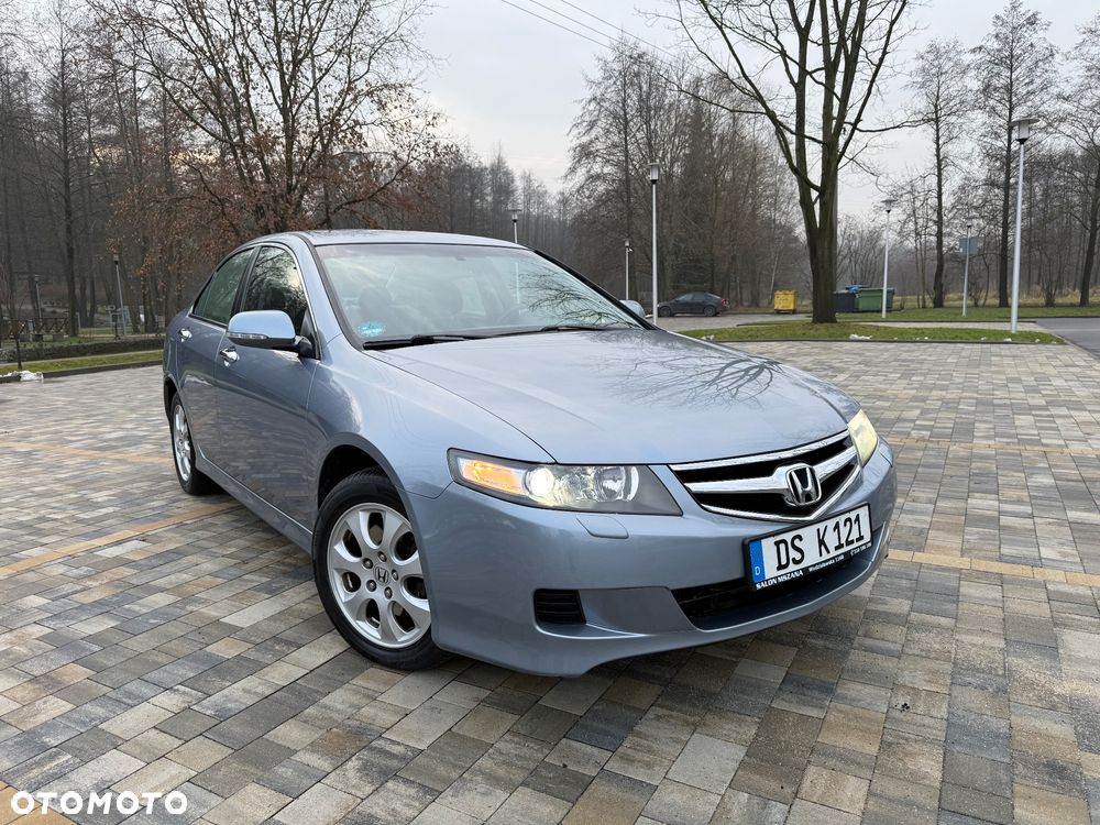 Honda Accord 2.0 i Executive - 3