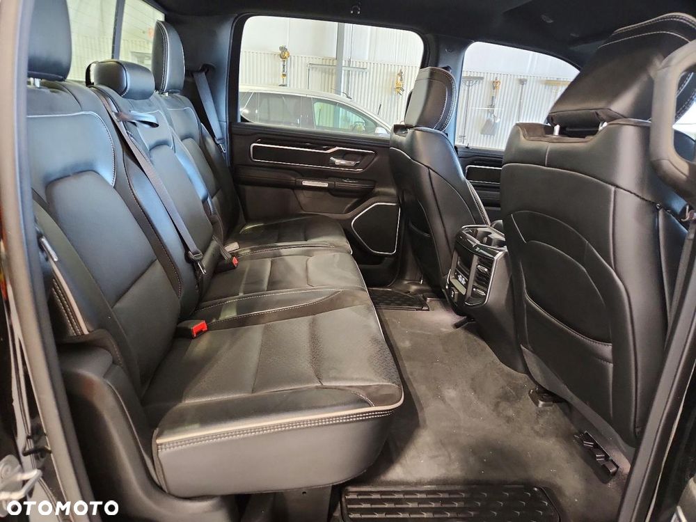 RAM 1500 5.7 Crew Cab Longbed Laramie Black - 9