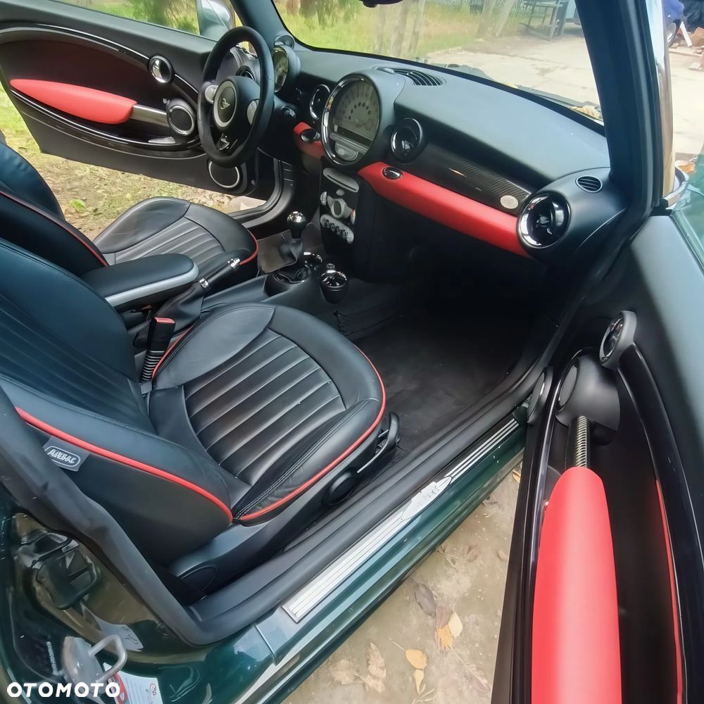 MINI Cooper John Works - 8